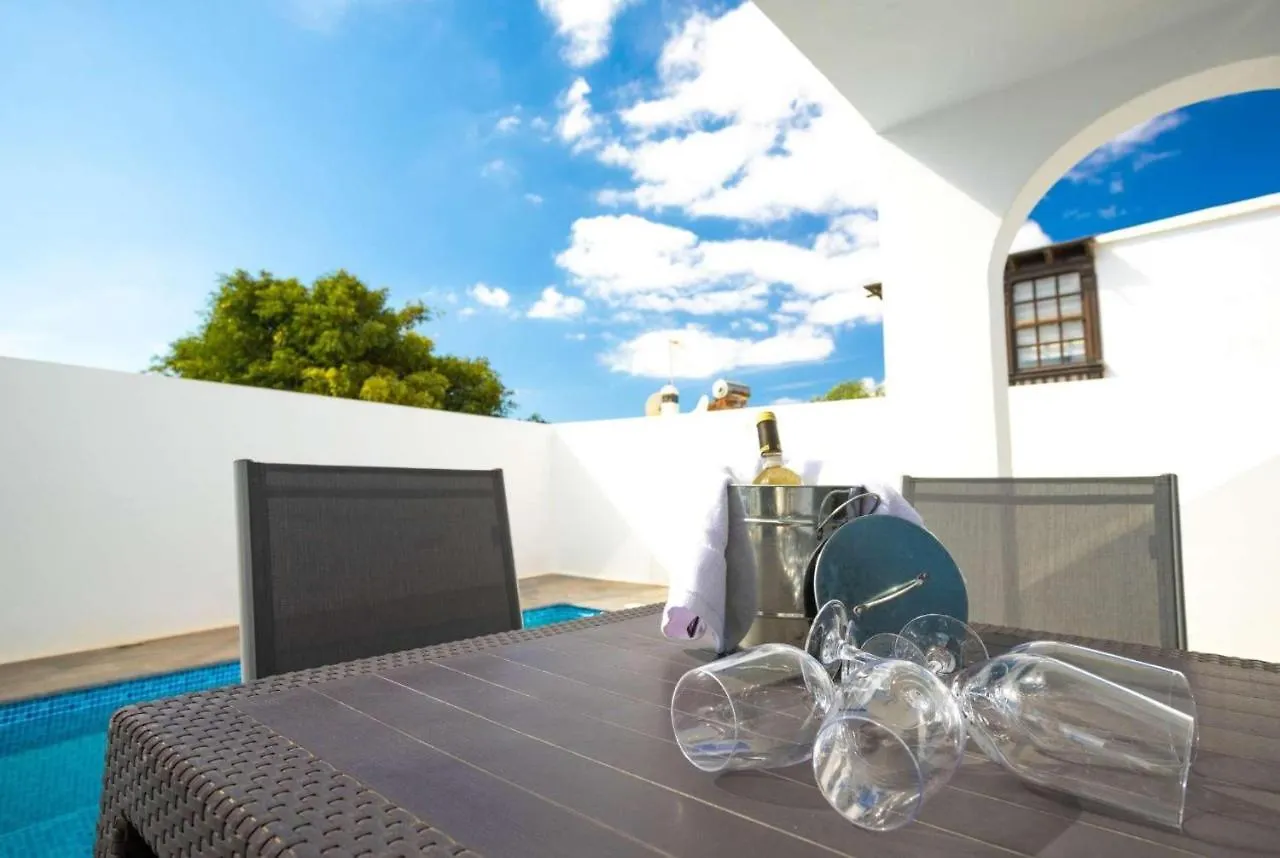 Villa Sol Puerto del Carmen  0*, Puerto del Carmen (Lanzarote) Spain